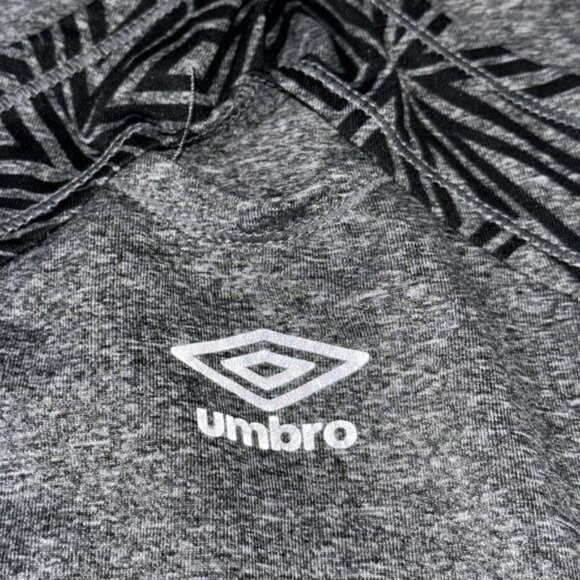 Umbro Geometric Pattern Gray Racerback Tank Top G 14/16 Polyester Spandex Girls - Picture 3 of 7